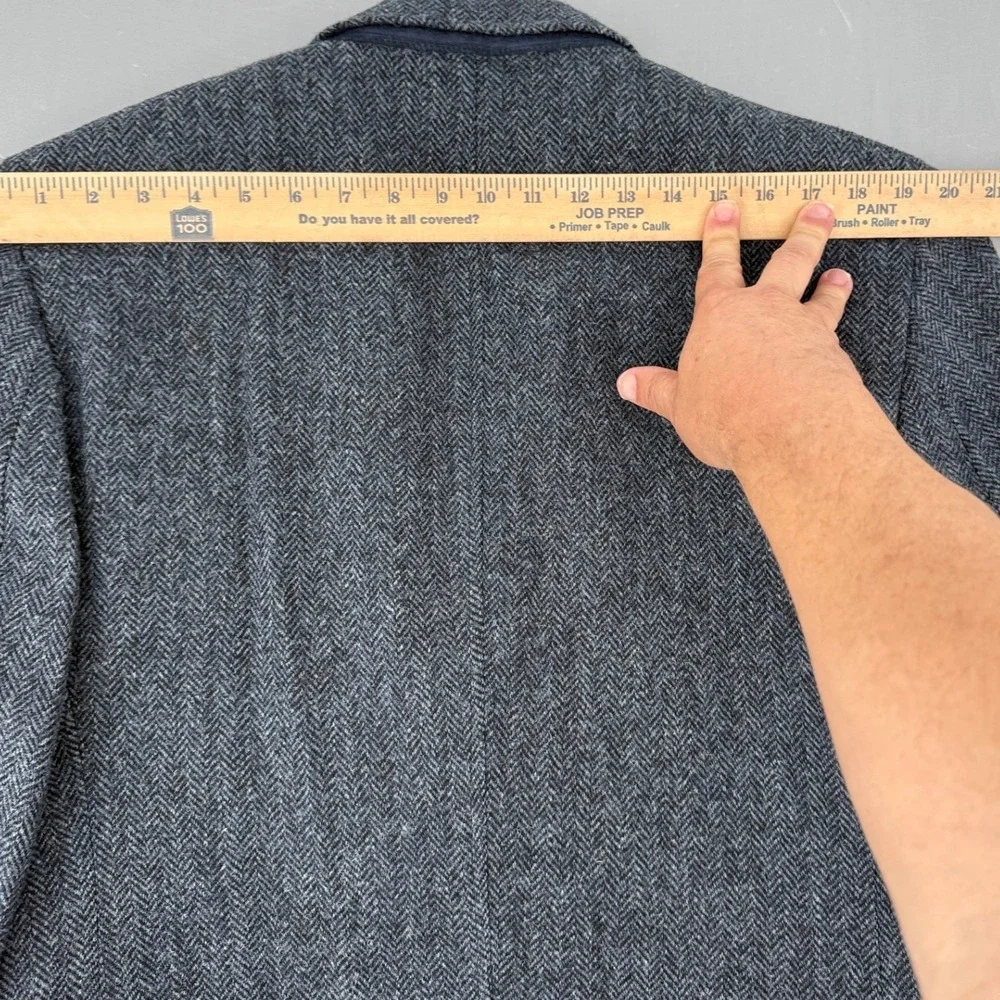 Jos A Bank Harris Tweed Grey Herringbone Wool Blazer Sport Coat 41L Mens Long